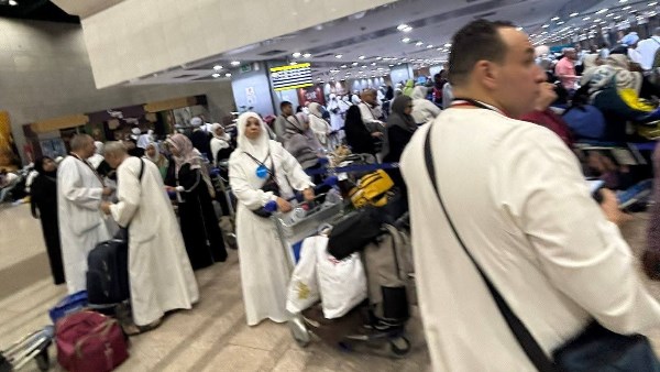 انطلاق أولي رحلات حج القرعة بالأقصر