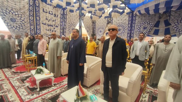 محافظ الأقصر
