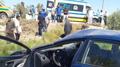 انقلاب سيارة يُصيب 5 أشخاص بسنورس