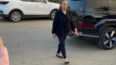 شيرين في عزاء محمد مرزبان 