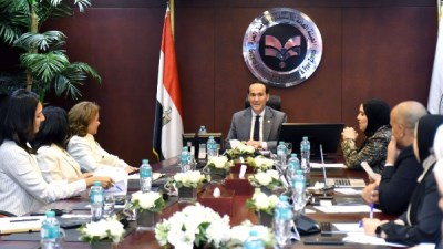 الهيئة العامة للاستثمار والبنك الأوروبي لإعادة الإعمار يبحثان تعزيز الاستثمار ودعم القطاع الخاص في مصر 