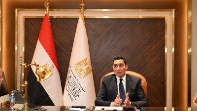 وزير الشباب والرياضة