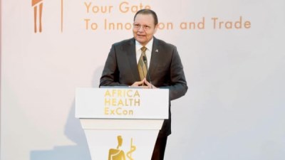  الدكتور أحمد طه، رئيس الهيئة العامة للاعتماد والرقابة الصحية