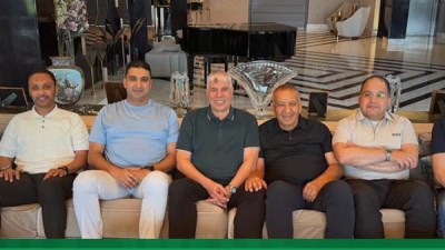 جلسة شوبير ونواب بورسعيد