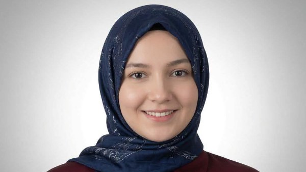 نور طالبة كلية طب جامعة حلوان المختفية