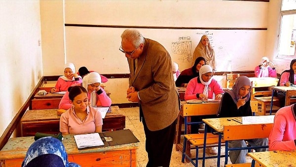 مدير تعليم البحر الأحمر 