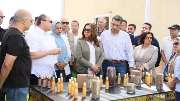 جانب من الزياره