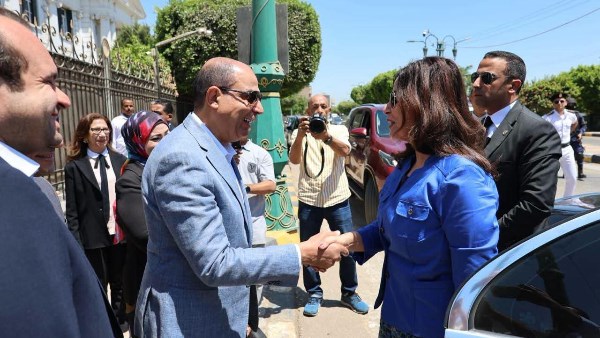 زيارة وزيرة الثقافة بالمنيا