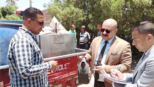ضبط 2 طن من الالبان الفاسدة بالمنيا