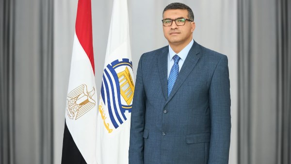 محافظ قنا 