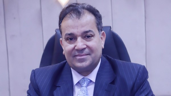 رئيس جامعة قنا 