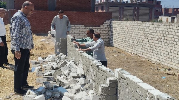 حملات إزالة بالبحيرة 