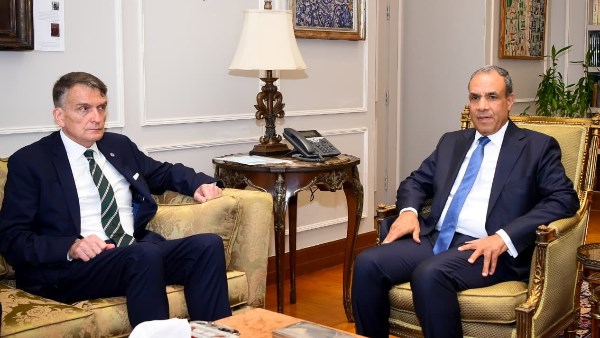 وزير الخارجية يستقبل القائم بأعمال المفوض العام للأونروا 