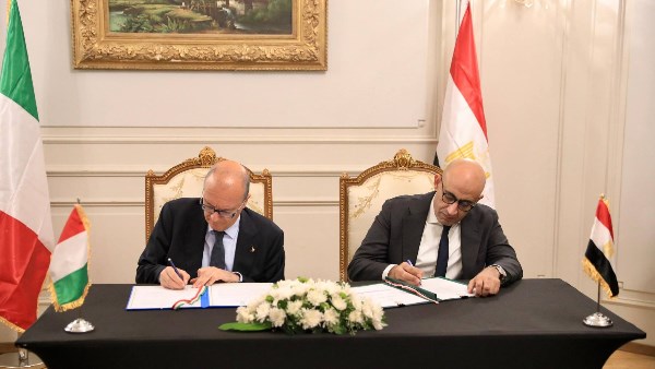   توقيع مذكرة تفاهم وخطاب نوايا لتطوير المهارات والتدريب وربط التعليم بسوق العمل