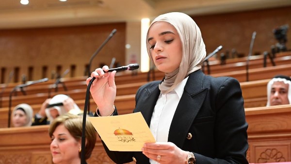النائبة دينا وهدان البعلى 