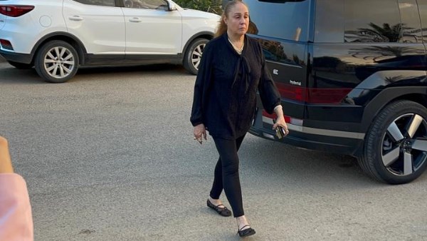 شيرين في عزاء محمد مرزبان 