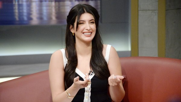 الفنانة سارة بركة 