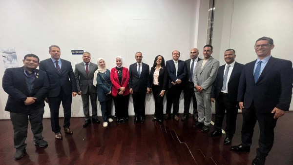 وزير الخارجية يلتقي الجالية المصرية في كوريا الجنوبية لتعزيز العلاقات الثنائية 