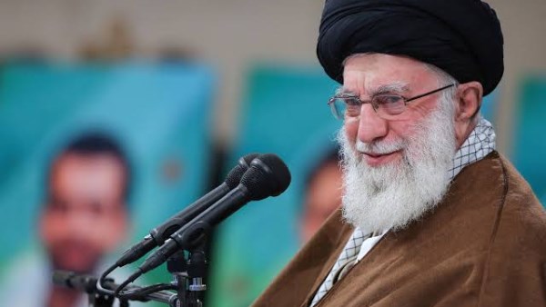 إيران تعلن بدء مراسم جنازة المرشد السابق علي خامنئي في 4 يوليو ودفنه بمشهد وسط تطورات سياسية