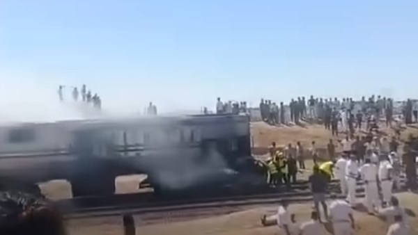 التفاصيل الكاملة لمصرع 8 أشخاص في حادث تصادم سيارة بقطار بالسويس 