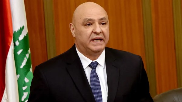 الرئيس اللبناني يبحث مع اليونيفيل تطورات الجنوب وغارة إسرائيلية تستهدف كفر تبنيت