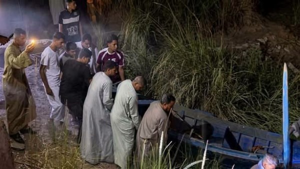 بعد بحث استمر لساعات.. العثور على جثة فتاة غرقت إثر سقوطها مع شقيقها داخل ترعة في قنا 