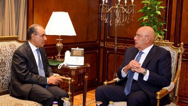 وزير الخارجية يلتقي رئيس مجلس النواب ويبحث تعزيز التعاون بين السلطتين التنفيذية والتشريعية