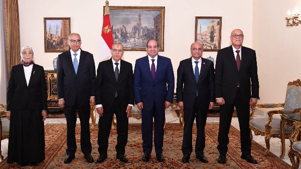 الرئيس السيسي يشهد أداء اليمين القانونية لرؤساء الهيئات القضائية الجدد