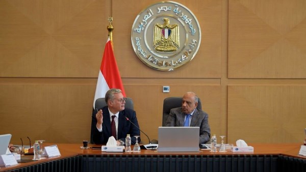 وزارتا الكهرباء والبترول تبحثان تأمين الطاقة خلال الصيف وخطة مواجهة زيادة الأحمال واستقرار الشبكة
