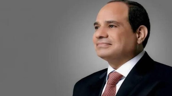 الرئيس السيسي يشهد أداء اليمين لرؤساء الهيئات القضائية ويمنح وسام الجمهورية لرموز القضاء السابقين