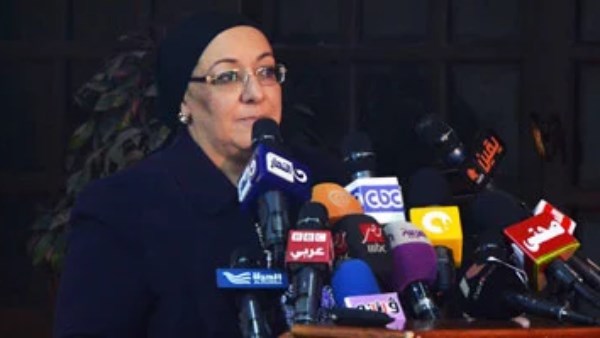 الدكتورة مها الرباط، وزيرة الصحة والسكان السابقة