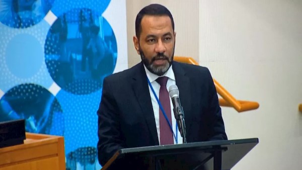 الدكتور محمد حساني، مساعد وزير الصحة والسكان