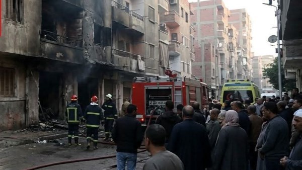 ماس كهربائي يحول منزلاً إلى جحيم.. وفاة طفلة وحريق هائل بالغربية