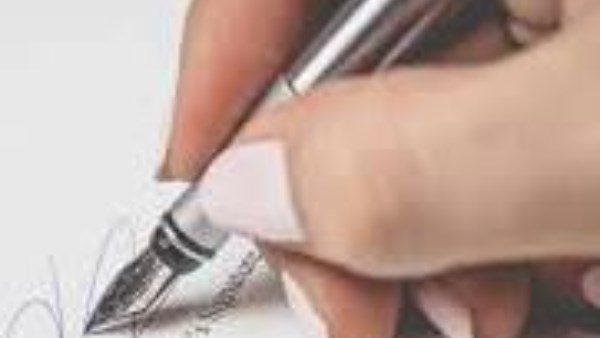 العامل شعبان ضحية تزوير أوراق السفر على يد عصابة منظمة