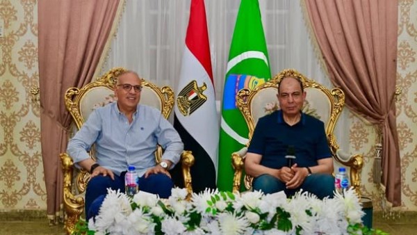  وزير الموارد المائية