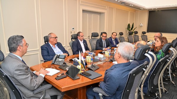 جانب من اجتماع اليوم 
