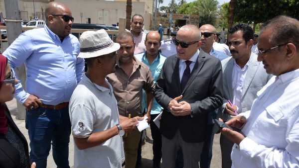 جولة ميدانية لمحافظ الأقصر
