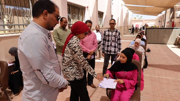 امتحان نهاية العام لكلية التربية