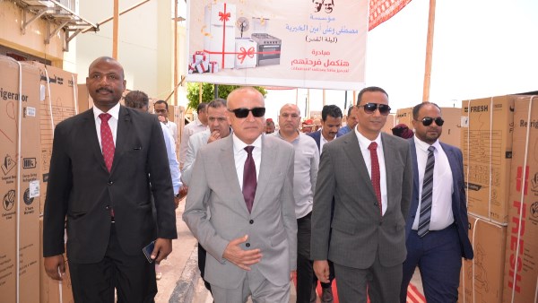 محافظ الأقصر