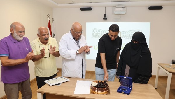 محارب السرطان طه  مصطفي 