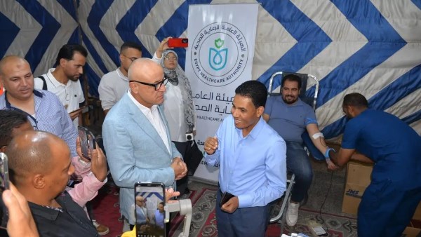محافظ الأقصر ووكيل وزارة الصحة بالأقصر