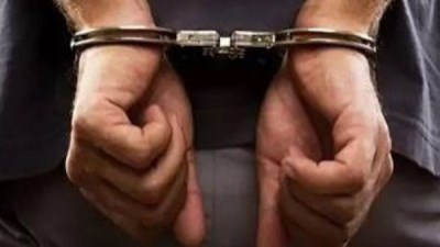 زوجان يتهمان 4 أشخاص بالبلطجة