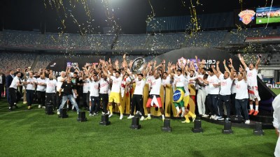تتويج الزمالك بلقب الدوري 