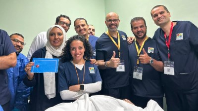 الفريق الطبي