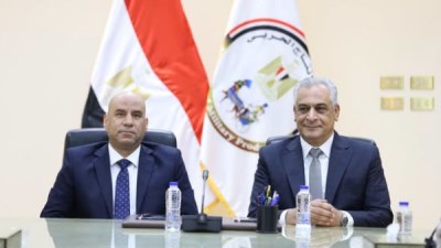 وزيرا الإنتاج الحربي والعمل 