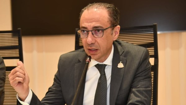  الدكتور شريف باشا رئيس لجنة الصحة بمجلس النواب