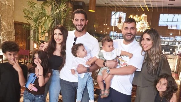 الإعلامية أميرة بدر تعلن عودتها لزوجها