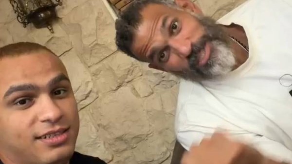 إيهاب عبد الواحد ومصطفى حدوتة