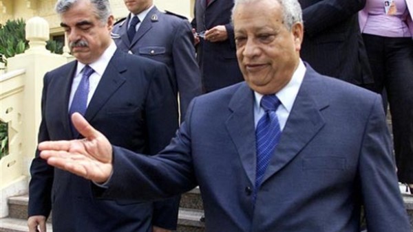 عاطف عبيد رئيس الوزراء الأسبق
