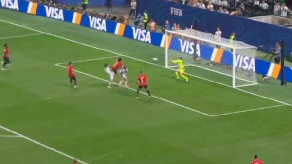 منتخب مصر خرج من المونديال مرفوع الرأس.